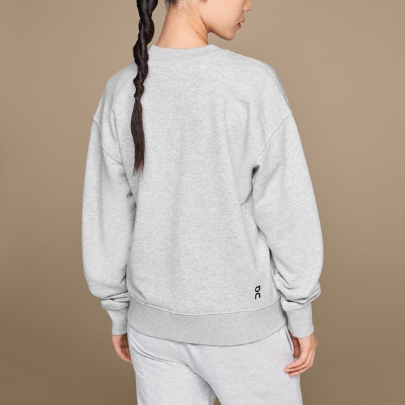 On Clouds Club Crew - Picture 2 of 8